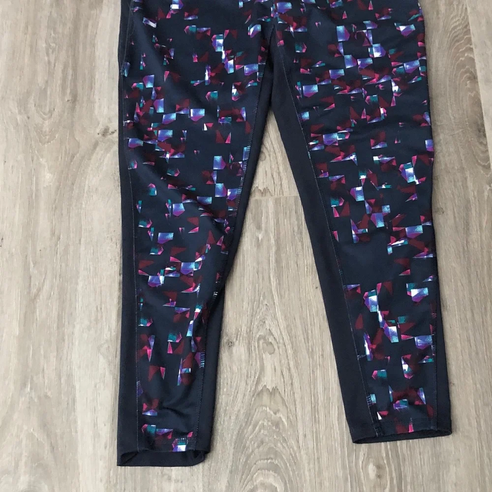 EVERLAST Women Front Geo Print Front Athletic Leggings | L